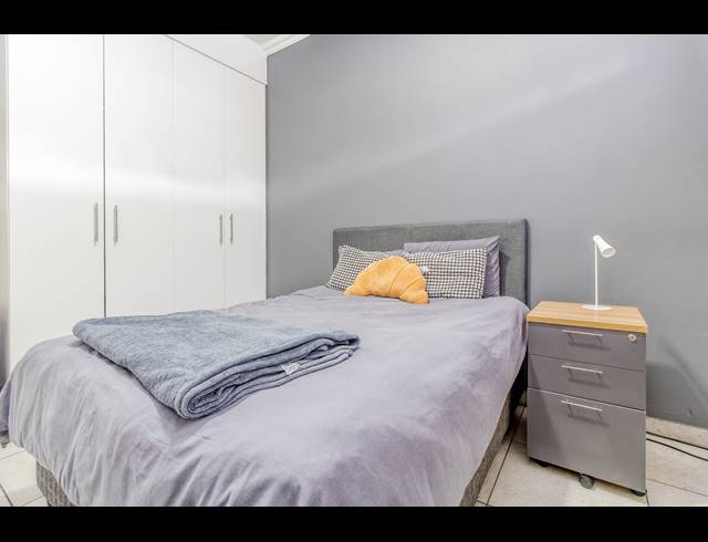 1 BEDROOM APARTMENT TO LET IN FERNDALE